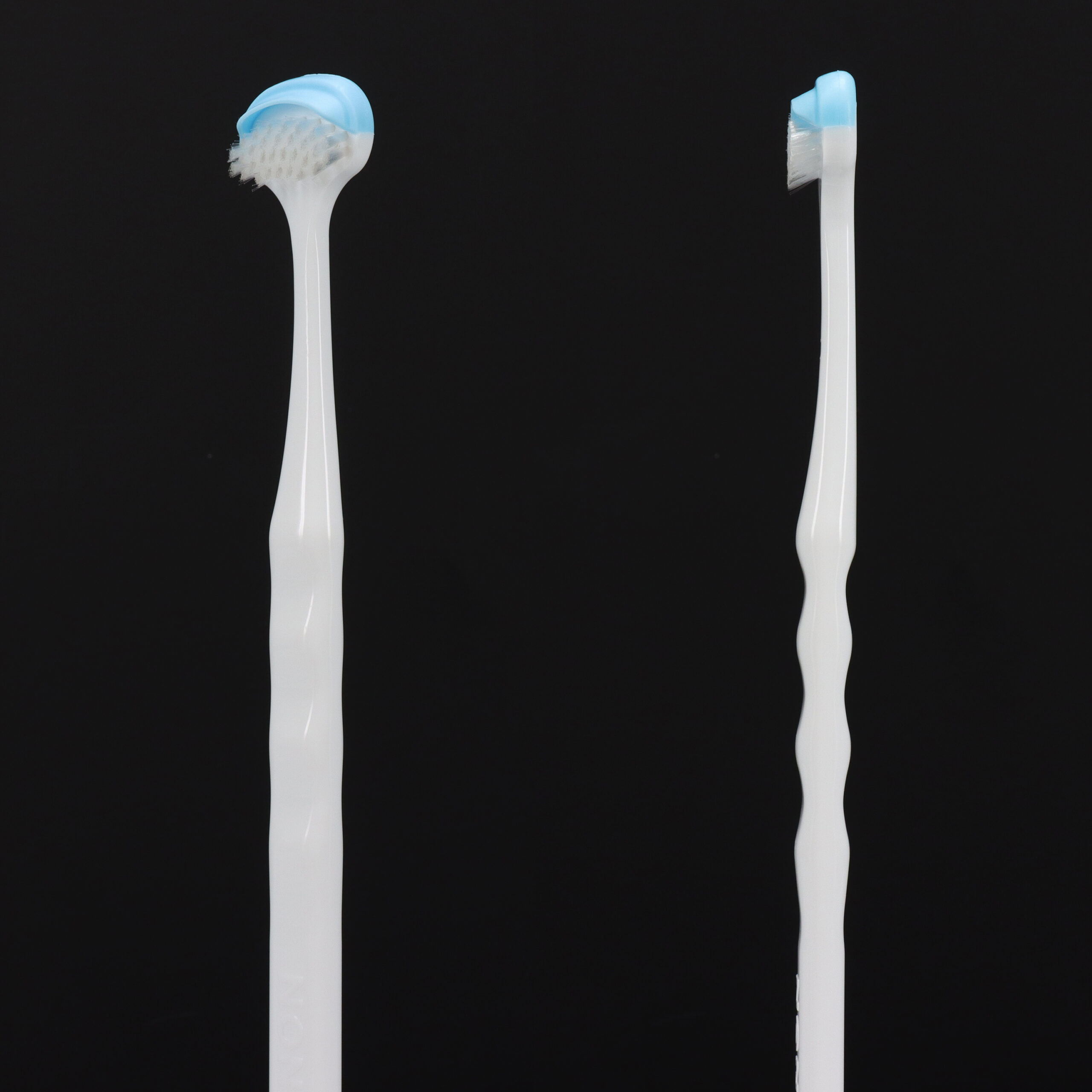 NONIO Очиститель для языка